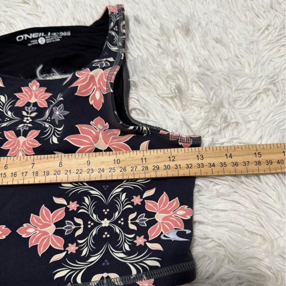O'Neill 365 Clara Sports Bra Black Pink Floral High Neck Strappy Back Small - Picture 5 of 6